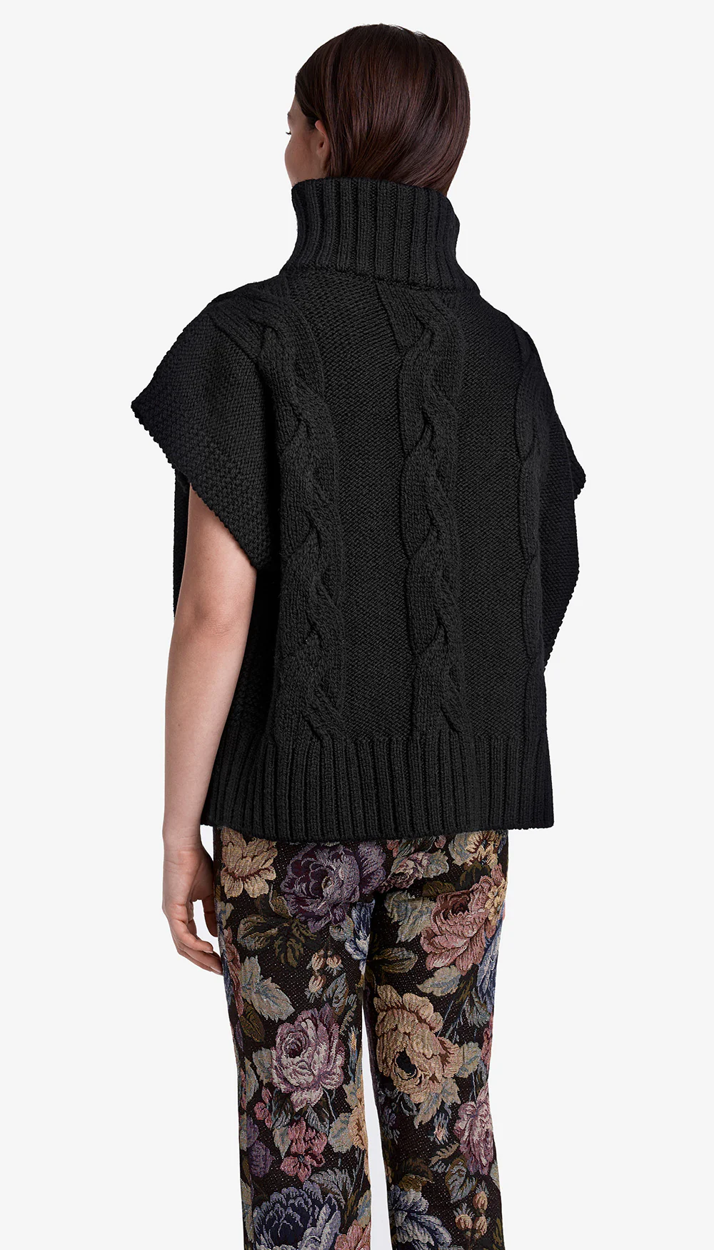 Cable-Knit Sleeveless Turtleneck - Image 2