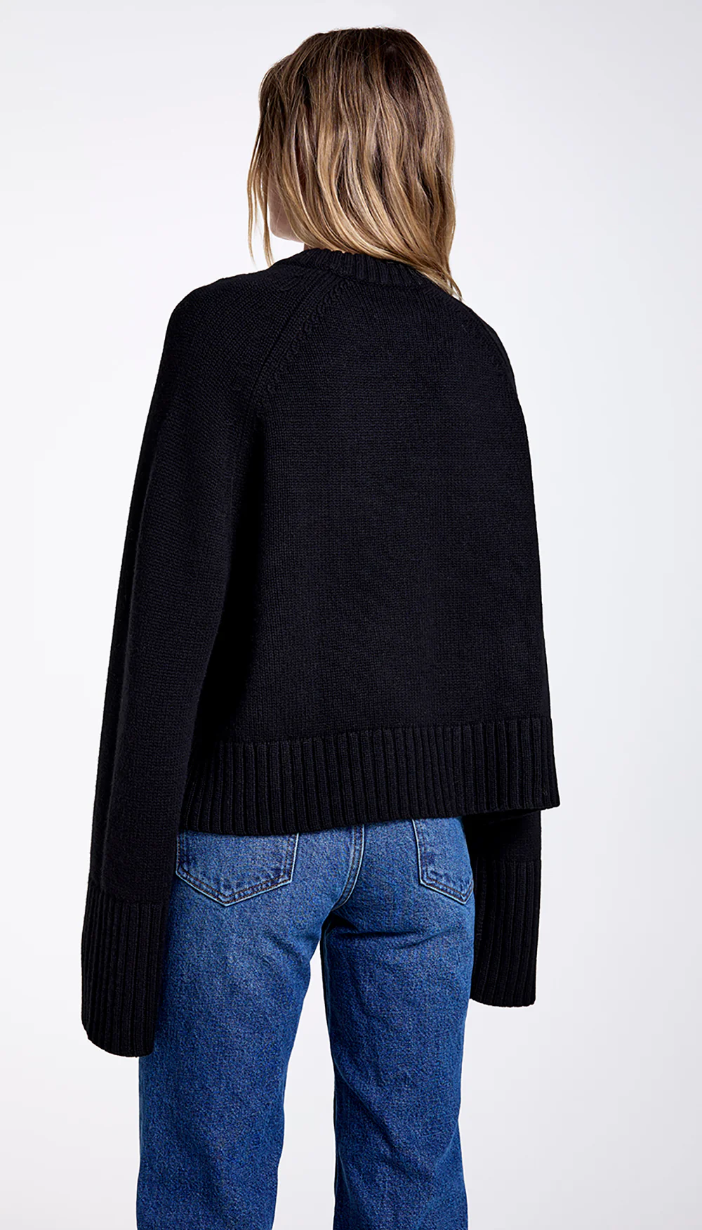 Cashmere Oversized Step Hem - Image 3